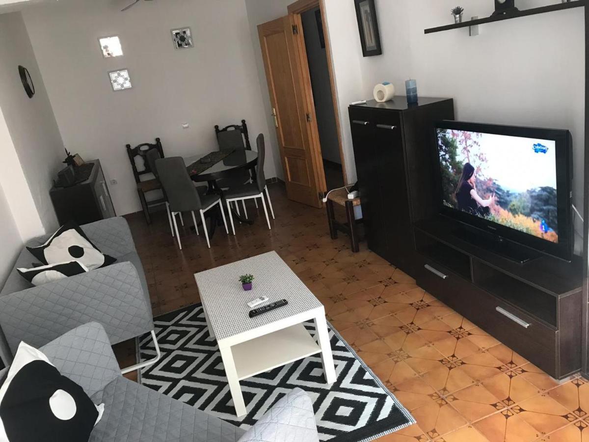 6Pax 3Bedroom Flat At Malaga City Centre Bagian luar foto